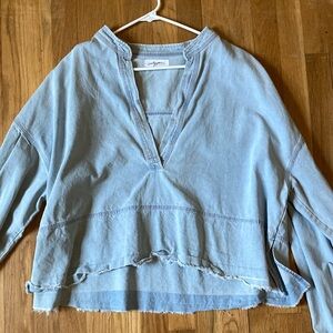 Carly Jean Los Angeles Light Blue Top